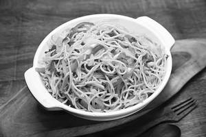 Veg Hakka Noodles