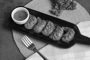 Chicken Thai Honey Chilli Momos