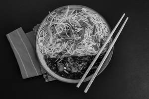 Noodles With Chicken Manchurian Gravy