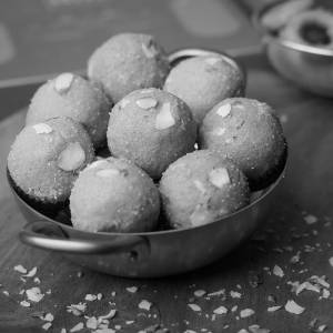 Besan Laddu