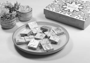 kaju kesar Katli