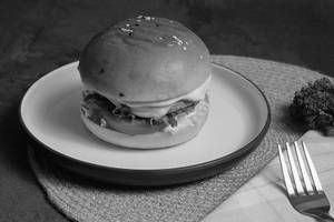 Classic Chicken Burger