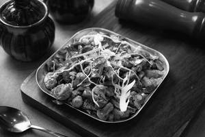 Mushroom Salt & Pepper