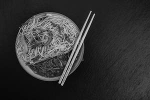 Noodles With Schezwan Chicken Gravy