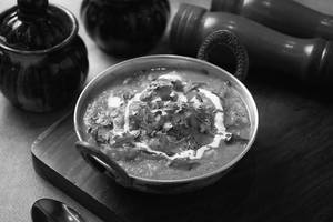 Aruvi Special Paneer Gravy