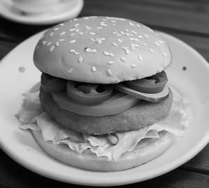 Spicy paneer burger