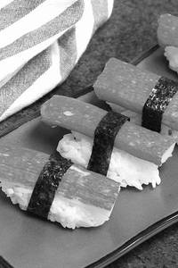 Crab Stick Nigiri (4 Pcs)