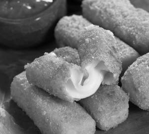 Mozarella Sticks