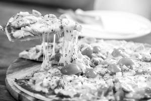 Corn Pepper Pizza