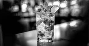 Blue curacao mojito