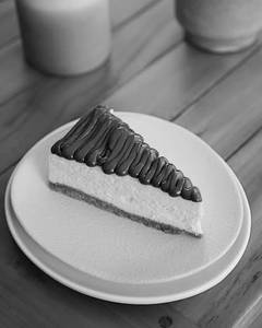 Nutella Cheesecake Slice