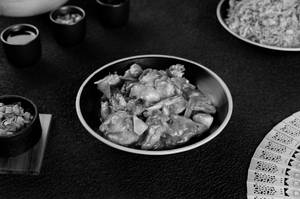 Lamb With Ginger & Spring Onion Sauce