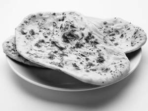 Butter Naan (1 Pc)