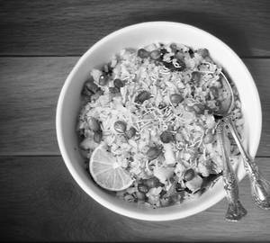 Poha + Sev + Lemon + Pickle