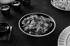 Lamb In Chilli Oil & Spring Onion Sauce