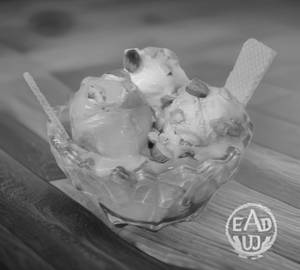 Dry Fruit Ice Cream Sundae