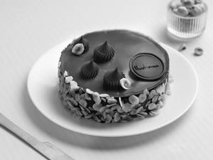 Hazelnut Praline Mousse Cake [500g]