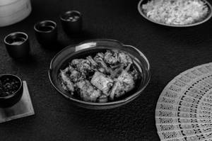 Chicken In Chilli Oil & Spring Onion Sauce