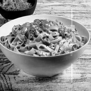 Veg fettuccine red pasta