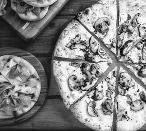 Mushroom pizza