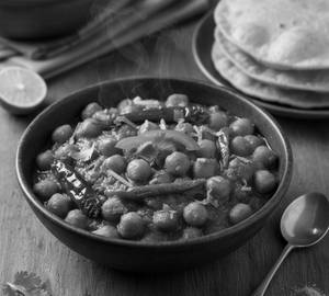 Jain Chana Masala (No Onion Garlic)