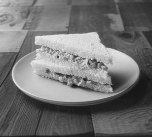 Veg sandwich [non grilled]