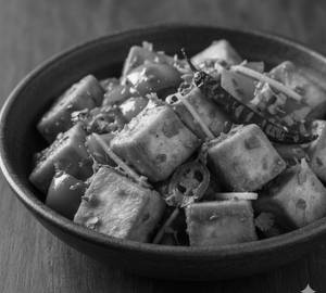 Jain Chilli Paneer (Without Onion Garlic)