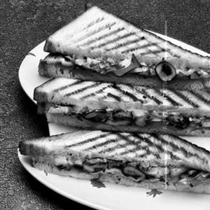Mushroom grilled sandwich