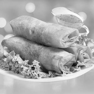 Mushroom And Glass Noodles Spring Roll