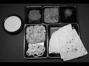 Veg Kadhai Chaap Thali