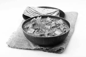 Matar Panner+ 2 butter Tawa roti