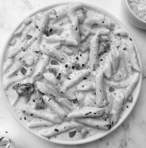 White Sauce Pasta