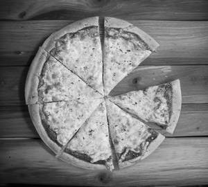 Cheese pizza
