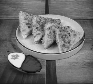 Vegetable Uttapam Toast