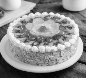 Fresh fruit cake