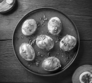 8 egg curry