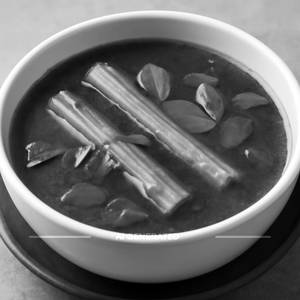 Munakkaya Karivepaku Soup