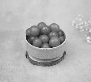 Angoori Gulab Jamun