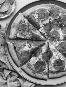 Universe Boss Pepperoni Pizza
