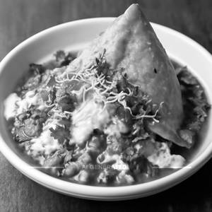 Cheese Samosa Chaat
