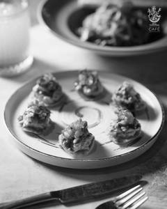 Smash'd Avocado Chaat