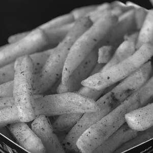 Ellyse Peri Peri Fries