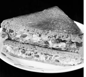 Cheese Shimla Pyaaz Sandwich 