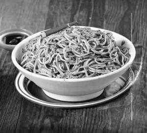 Burnt garlic noodles