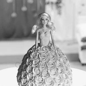 Barbie doll cake