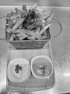 Signature French Fries Masala