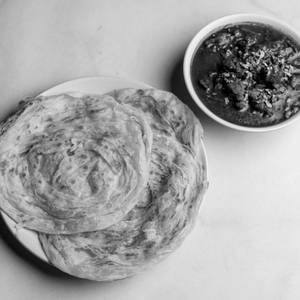 Beef Chilli + 3 Kerala Parotta