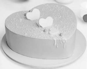 Strawberry Heart Cake