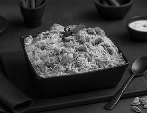 Veg Awadhi Dum Biryani