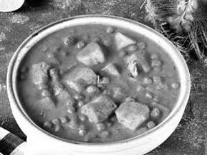 Aloomatar paneer